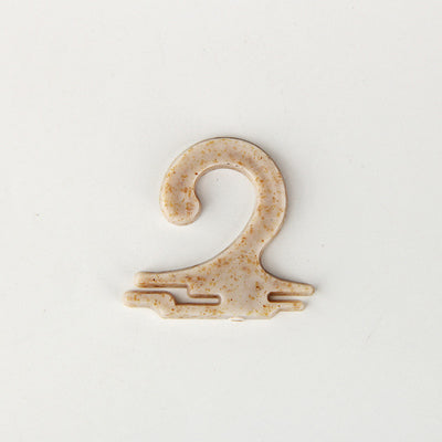 Eco Friendly Biodegradable 25x25mm Small Plastic Hooks For Garments