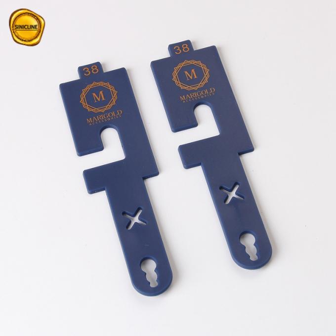 Unfoldable Belt Display Hooks